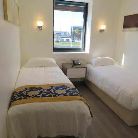 Kyriad Rouen Sud - Les Rouen Szálloda 3*